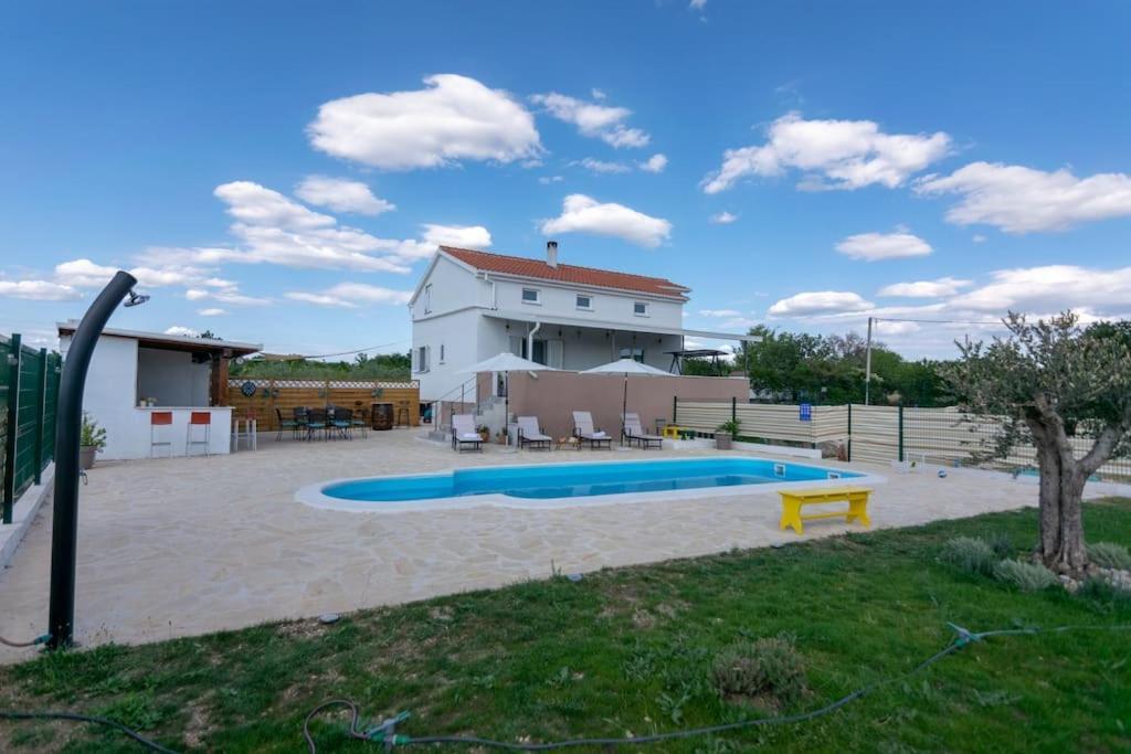 Villa Kuca Za Odmor M&J Benkovac Exterior foto
